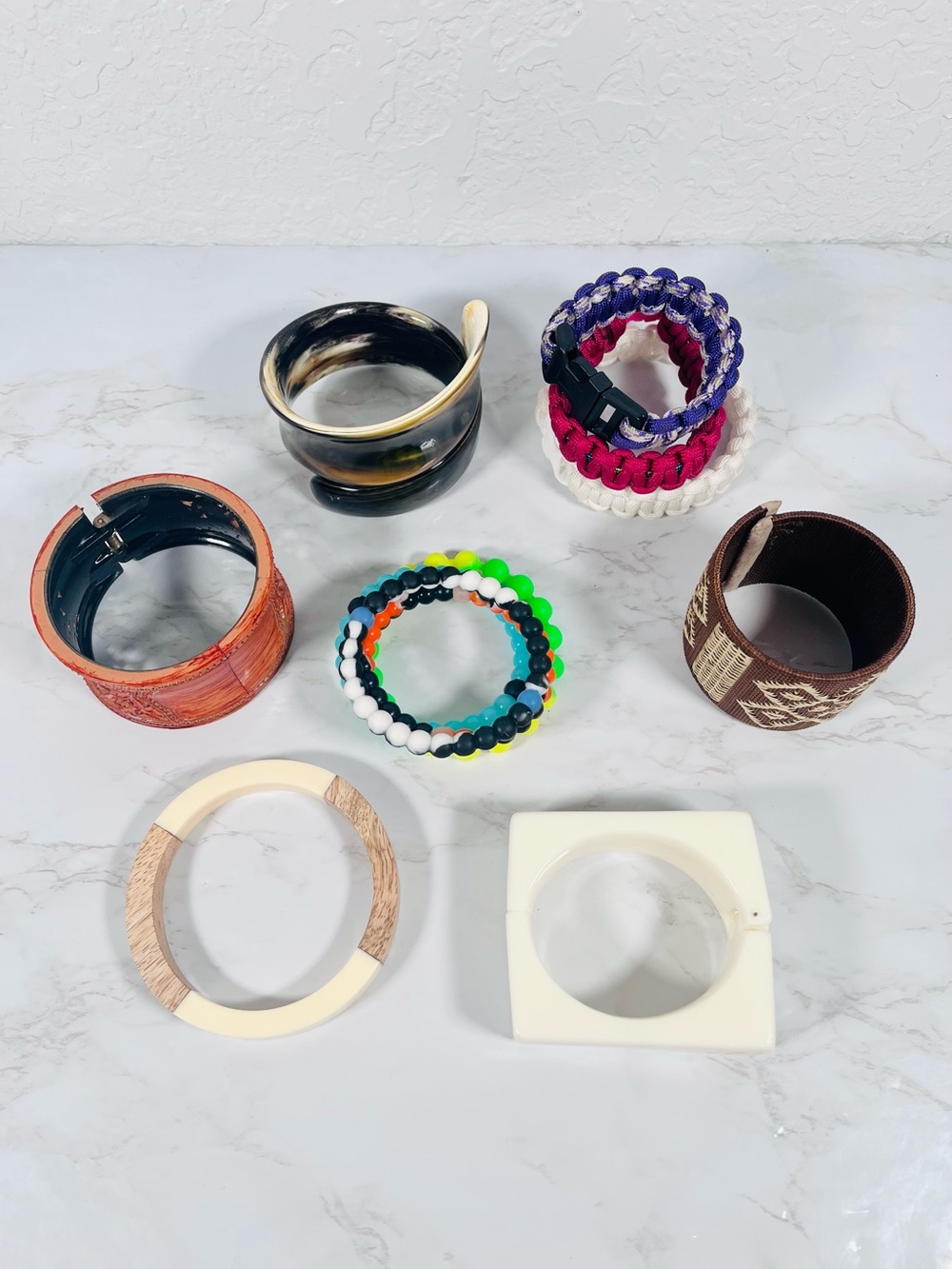 12 Piece Mixed Bracelet Bundle - Picture 2 of 7